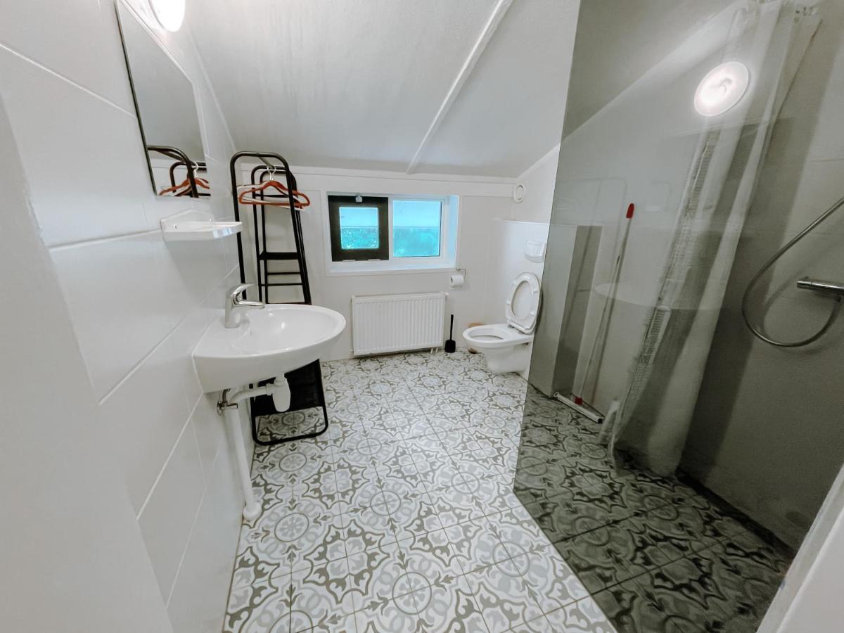 Luxus Familienvilla Mit Jacuzzi & Sauna 2 Tzummarum ภายนอก รูปภาพ